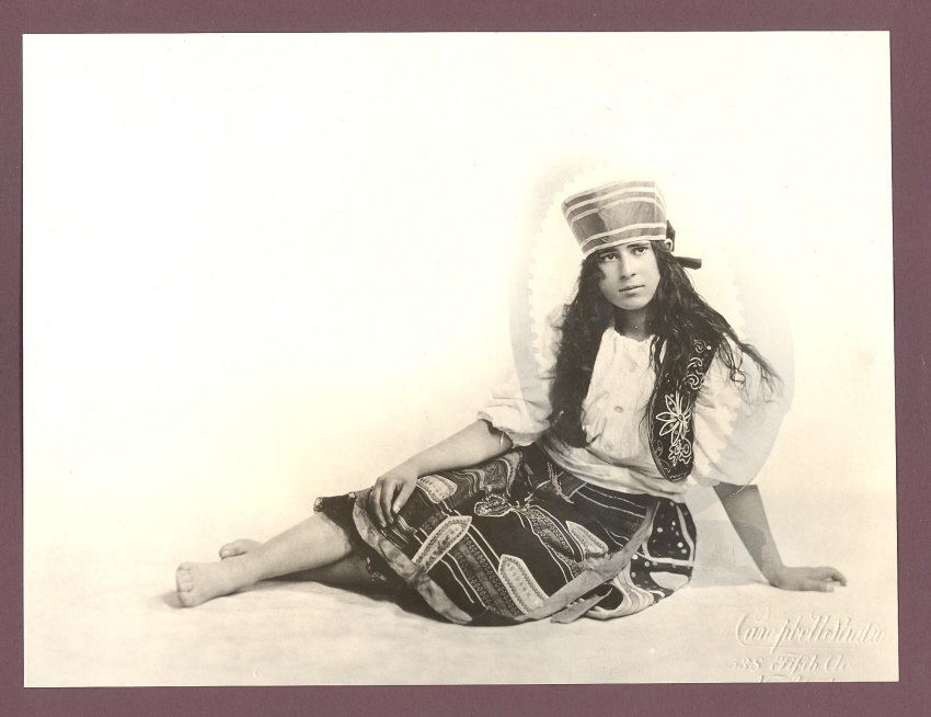 Aurora Mardiganian, circa 1919